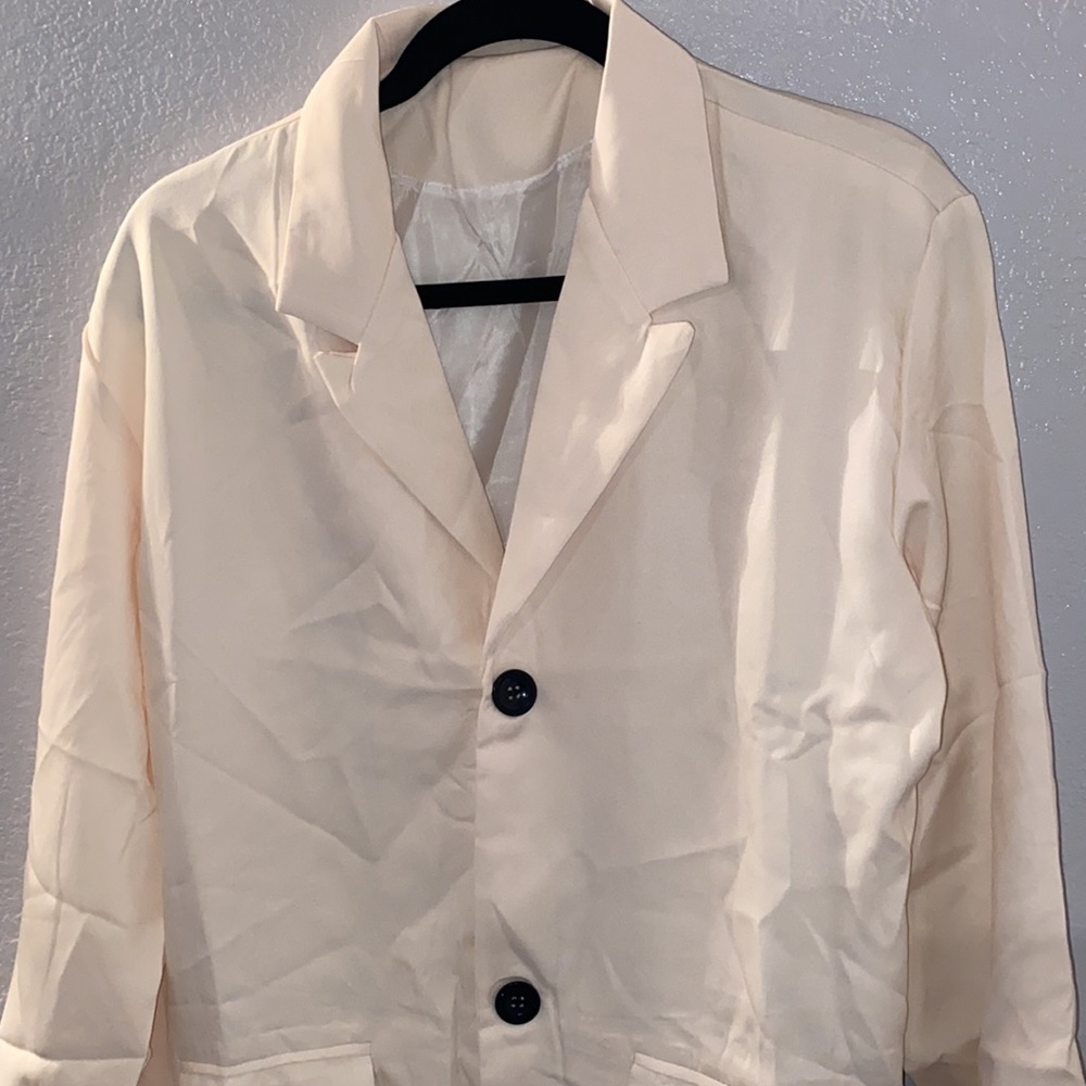 Ivory Lightweight Blazer - Picture 2 of 3